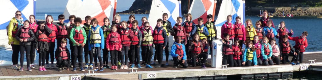 CENTRE NAUTIQUE MUNICIPAL DE DOUARNENEZ TREBOUL