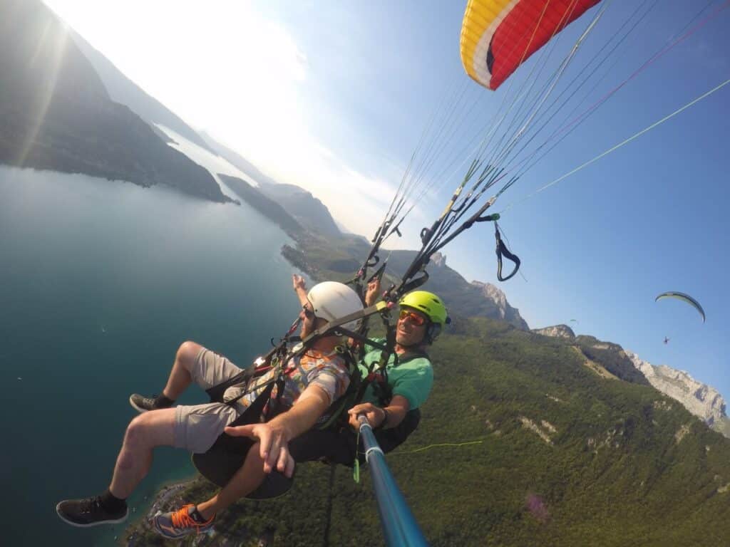 CAMPING INTERNATIONAL DU LAC BLEU