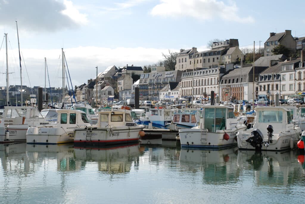 LOCATION SAISONNIÈRE AUDIERNE BRIGITTE CADIC