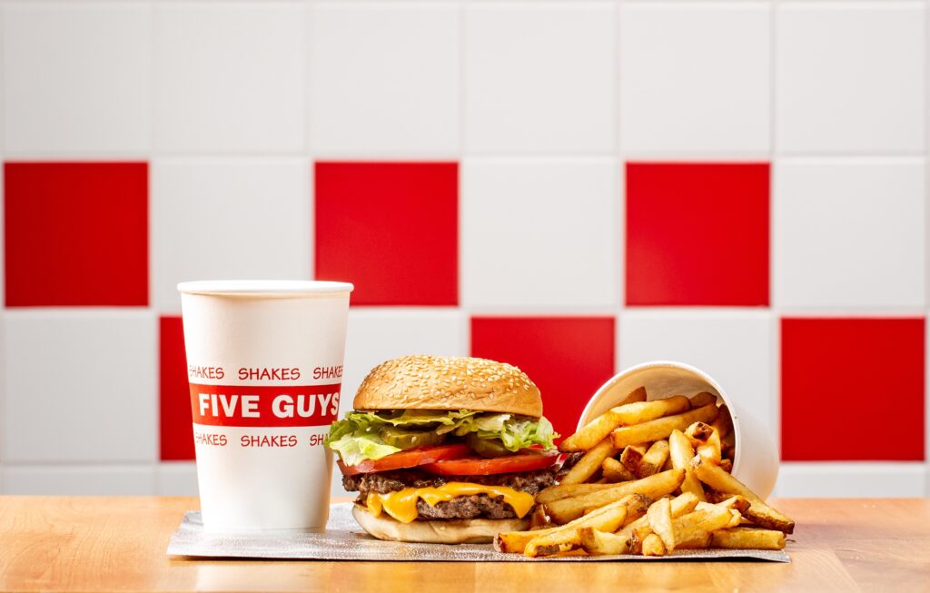 FIVE GUYS PARIS CANNES