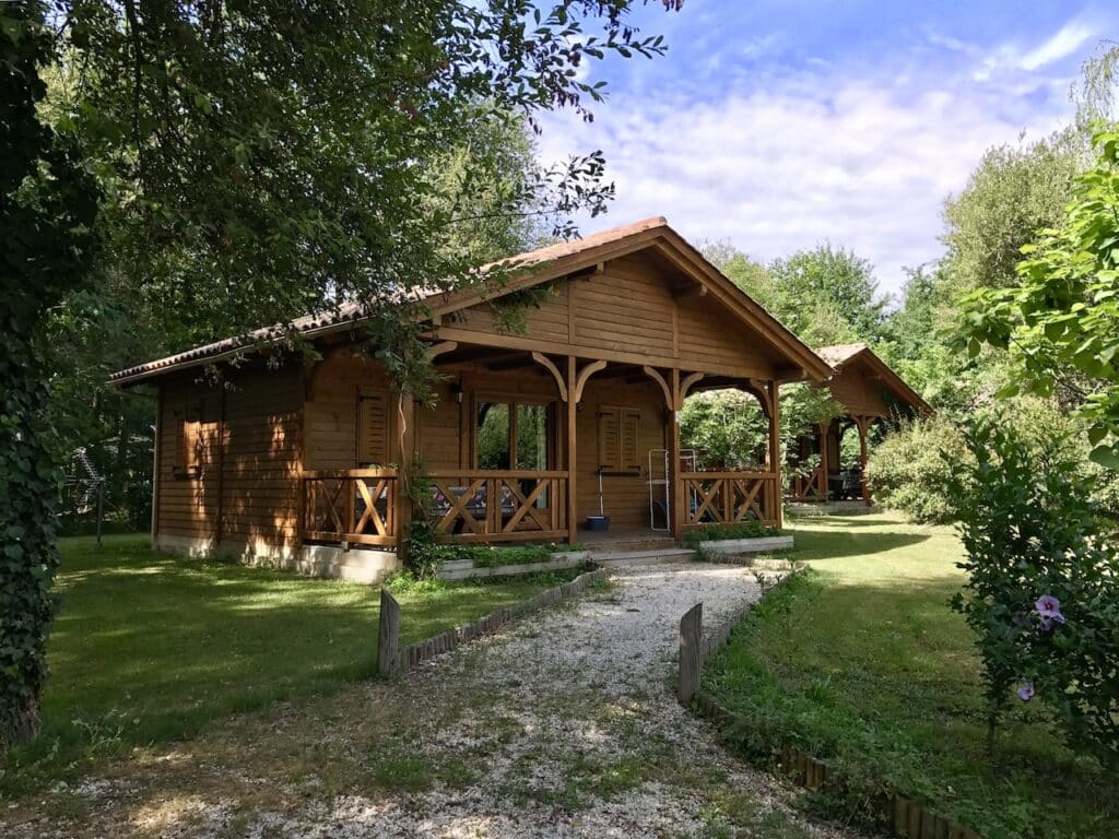 LES COTTAGES EN PERIGORD