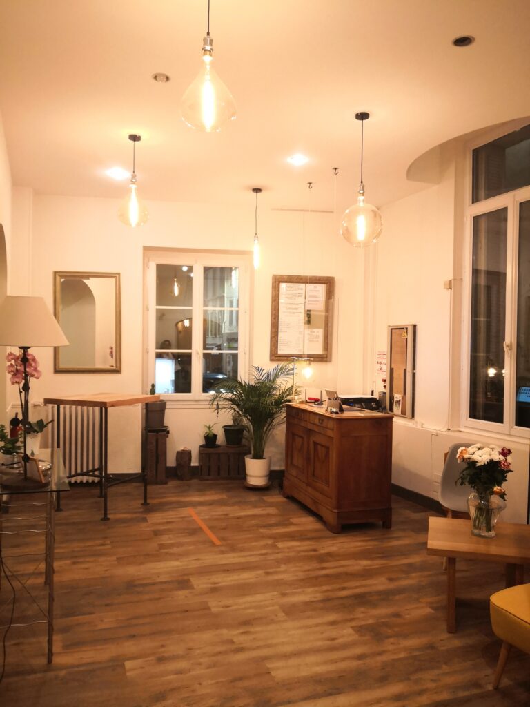 LE GRAND HOTEL DE LA POSTE