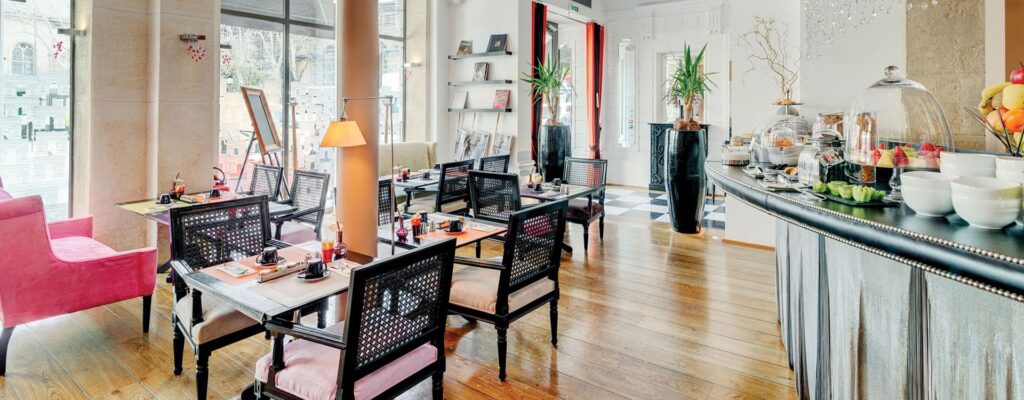 ASTOTEL - LE 123 ELYSEES