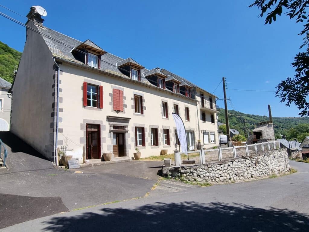 AU COEUR DU VOLCANTAL